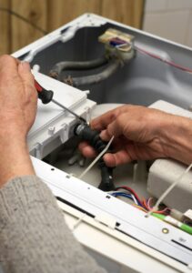 Conserto de Máquina em Feira de Santana-BA | Assistência Técnica Perto de Mim serviço conserto de máquina